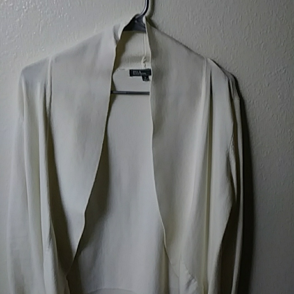 Sweater - Picture 2 of 2